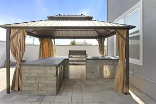 2913 Hercules Ct, Lathrop, CA 95330 - Photo 31