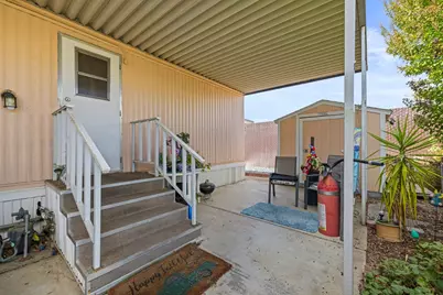 Capital Circle #204, Sacramento, CA 95282 - Photo 5