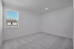 8012 Gwinn Cir, Elk Grove, CA 95757 - Photo 7