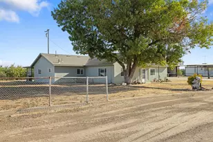 16682 S Steinegul Rd, Escalon, CA 95320 - Photo 3