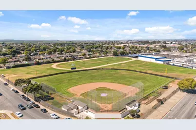 929 Capistrano Drive, Salinas, CA 93901 - Photo 37