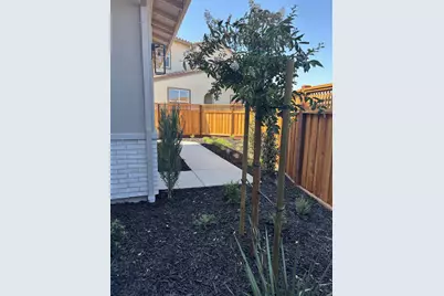 2911 Brentridge Street, Lathrop, CA 95330 - Photo 15