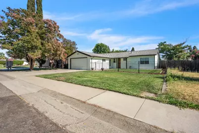 4637 Freeway Circle, Sacramento, CA 95841 - Photo 1