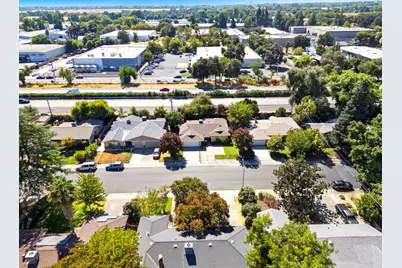 158 Globe Avenue, Sacramento, CA 95815 - Photo 25