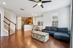 8781 Cortina Cir, Roseville, CA 95678 - Photo 3