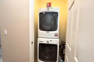 8822 Wheelton Rd, Elk Grove, CA 95624 - Photo 25