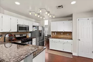 10850 Basie Way, Rancho Cordova, CA 95670 - Photo 9
