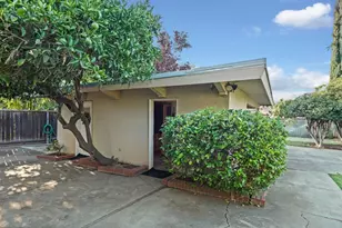 2920 Canal Dr, Stockton, CA 95204 - Photo 11