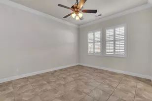 3560 Bloomfield Ln, Clovis, CA 93619 - Photo 11