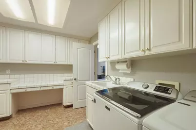 2432 W Vine Street, Lodi, CA 95242 - Photo 23