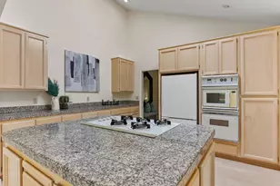 3400 Kingmont Dr, Loomis, CA 95650 - Photo 23