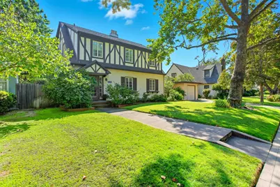 2724 Curtis Way, Sacramento, CA 95818 - Photo 3