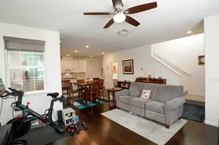 10851 Arrington Dr, Rancho Cordova, CA 95670 - Photo 9