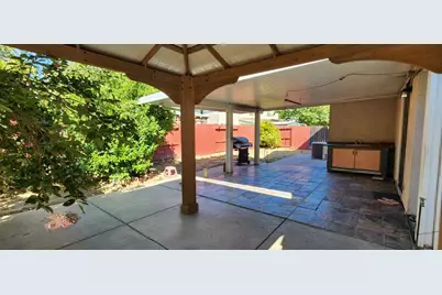 8669 Banton Circle, Elk Grove, CA 95624 - Photo 49