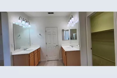 8669 Banton Circle, Elk Grove, CA 95624 - Photo 47