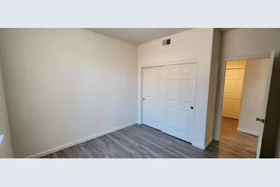 8669 Banton Circle, Elk Grove, CA 95624 - Photo 25