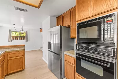 4027 Hollow Wood Court, Carmichael, CA 95608 - Photo 9