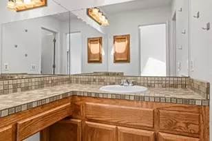 4027 Hollow Wood Ct, Carmichael, CA 95608 - Photo 25