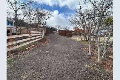 12230 Ponderosaa, Hornbrook, CA 96944 - Photo 15