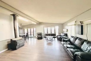 12230 Ponderosaa, Hornbrook, CA 96944 - Photo 9