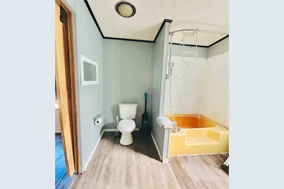 12230 Ponderosaa, Hornbrook, CA 96944 - Photo 21