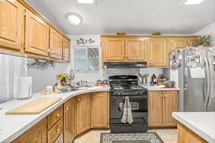 E Cleveland Ave, Madera, CA 93638 - Photo 11