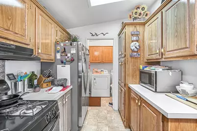 E Cleveland Avenue #142, Madera, CA 93638 - Photo 13