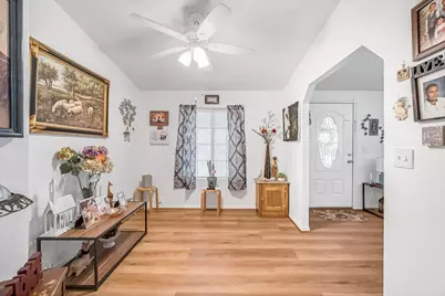 E Cleveland Avenue #142, Madera, CA 93638 - Photo 15