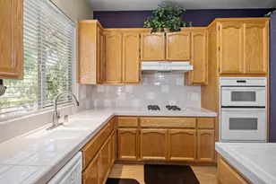 1559 Faulkner Dr, Roseville, CA 95747 - Photo 15