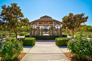 7828 Barnsley Way, Elk Grove, CA 95757 - Photo 31