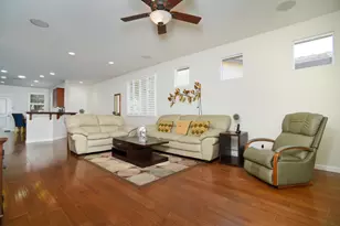 7828 Barnsley Way, Elk Grove, CA 95757 - Photo 5