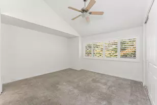 709 Woodside Ln E, Sacramento, CA 95825 - Photo 25