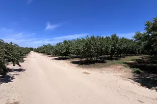 14359 Sunset Dr, Livingston, CA 95334 - Photo 13