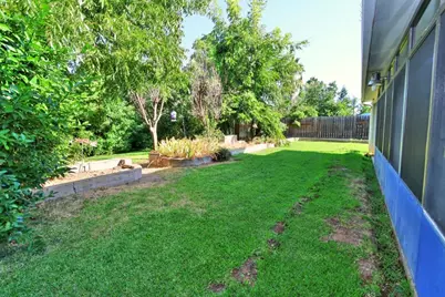 8831 Liscarney Way, Sacramento, CA 95828 - Photo 67