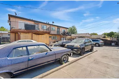 2436 Connie Drive, Sacramento, CA 95815 - Photo 5