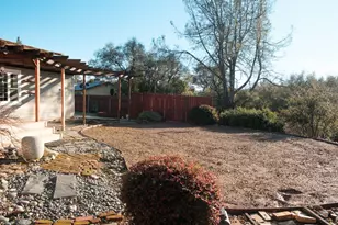 190 Daniels Dr, Auburn, CA 95603 - Photo 39