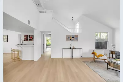 7213 Tiant Way, Elk Grove, CA 95758 - Photo 9