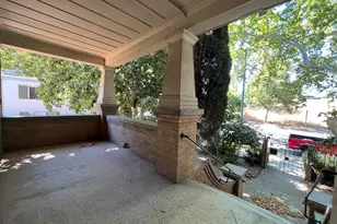 1123 W St, Sacramento, CA 95818 - Photo 3