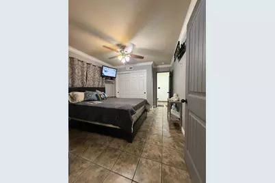 615 Catalina Circle, Tulare, CA 93274 - Photo 11