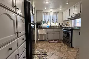 615 Catalina Cir, Tulare, CA 93274 - Photo 9