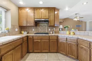 836 Foxfire Dr, Manteca, CA 95337 - Photo 17