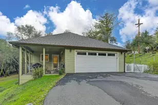 664 N Circle, Diamond Springs, CA 95619 - Photo 5