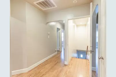 2229 24th Street, Sacramento, CA 95818 - Photo 29