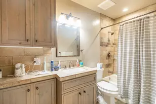 2229 24th St, Sacramento, CA 95818 - Photo 9