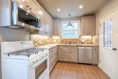 2229 24th Street, Sacramento, CA 95818 - Photo 17