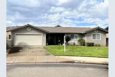 2865 W Amber Ct, Livingston, CA 95334 - Photo 1