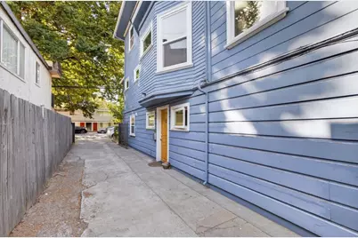 811 18th Street, Sacramento, CA 95811 - Photo 49