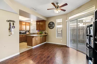 7753 Southland, Sacramento, CA 95828 - Photo 9