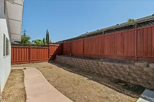 1266 Wimbledon Way, Manteca, CA 95336 - Photo 37