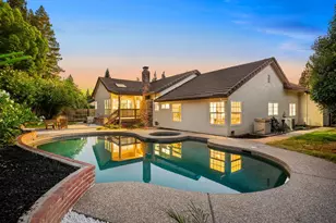 1421 Champion Oaks Dr, Roseville, CA 95661 - Photo 1